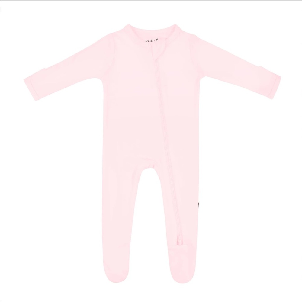 Kyte Baby Zippered Footie in Sakura
